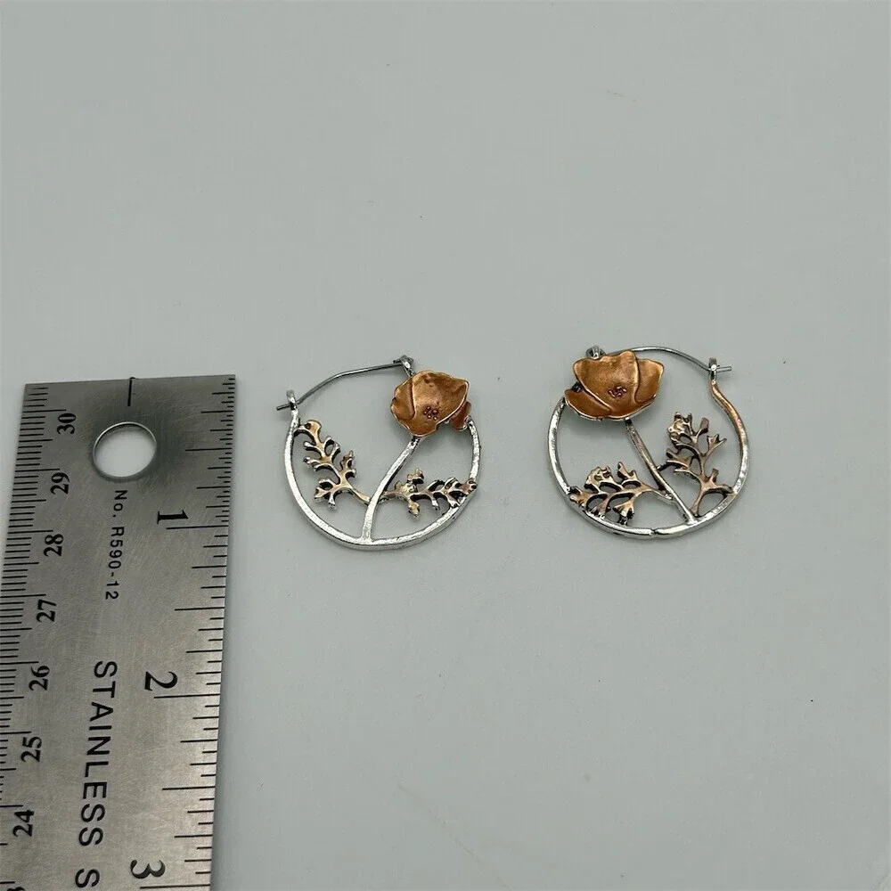 Floral Hoop Earrings Silver Tone Copper Tone Poppy Flower Leaf Branch Hinged - Picture 6 of 7